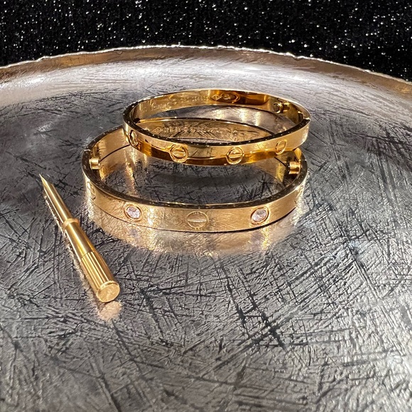 Bundle of New Gold Plated Stainless Steel Love Bracelet Bangle with Screwdriver - Picture 3 of 8